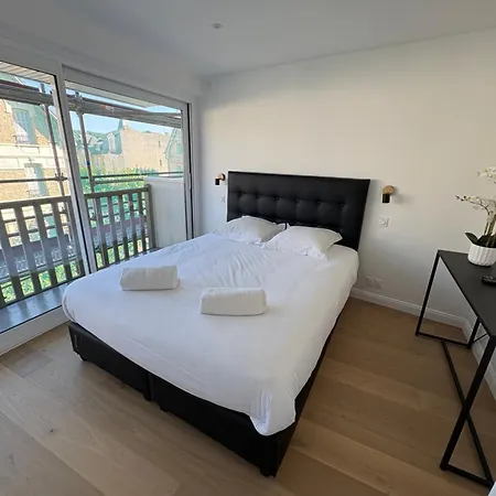 Chez Huguette A Apartamento