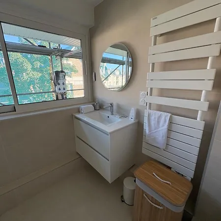 Chez Huguette A Apartamento *