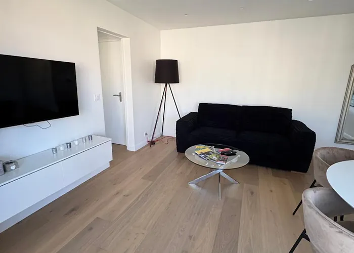 Chez Huguette A Apartamento *