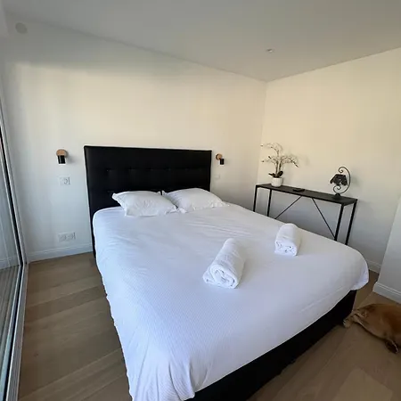 Chez Huguette A Апартаменты Довиль