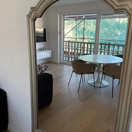 Апартаменты Chez Huguette A *